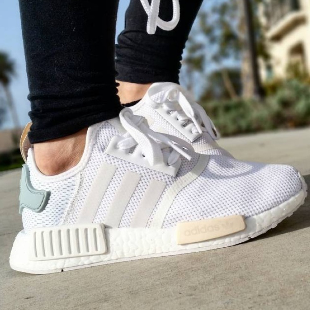 NMD r1 tactile green